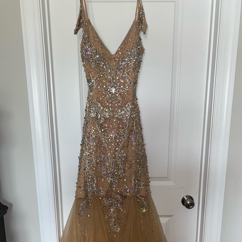Prom Dress - Picture 2 of 3